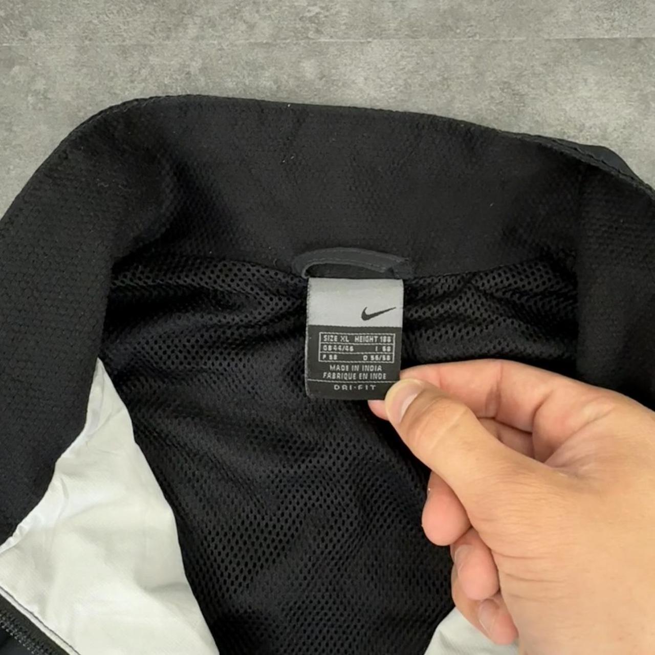 Vintage 2000s Nike 2-1 Zip lightweight windbreaker jacket