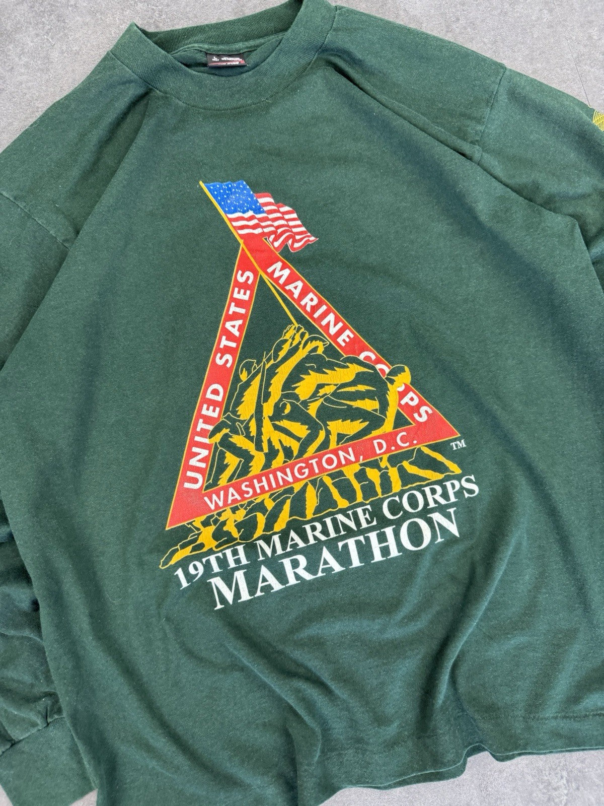 Single Stitch BEST Fruit of the Loom Marine Corp Vintage 90s USA Made T-Shirts