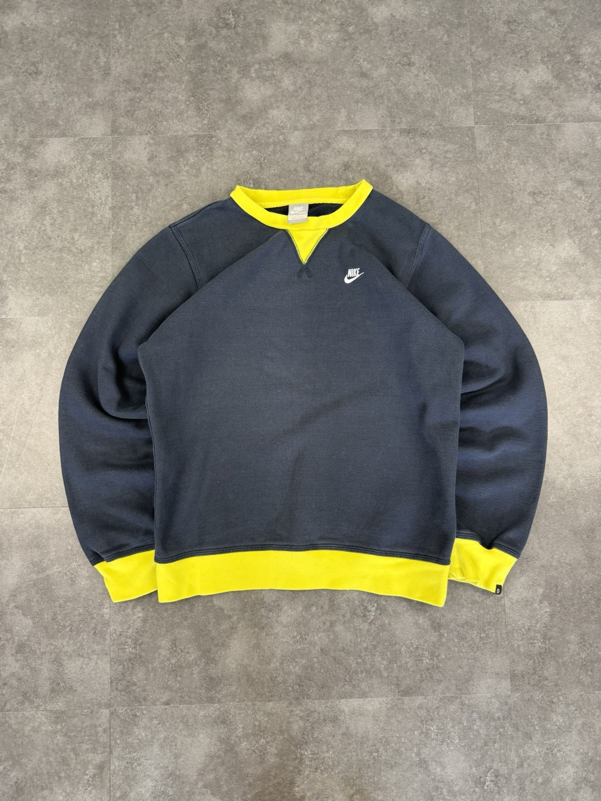 Vintage 2000s Nike Tick Sweatshirt Navy Blue & Yellow Pullover Retro Y2k Size S