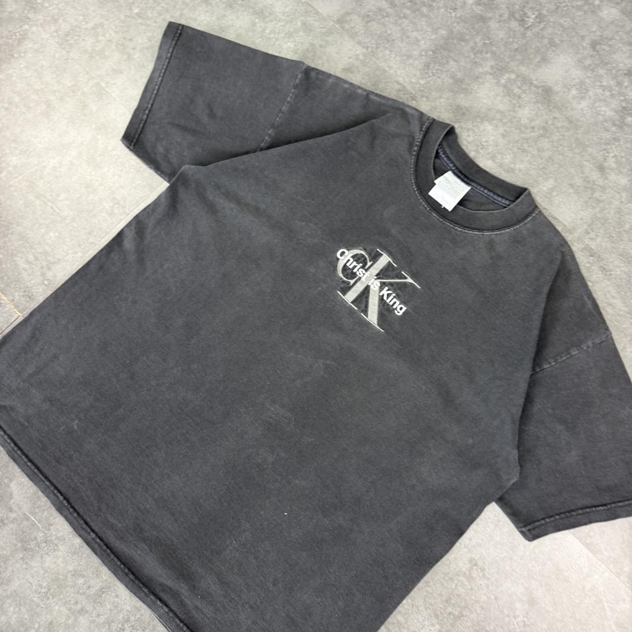 Gildan 90s Y2K CK Christ is king embroidered graphic logo shirt