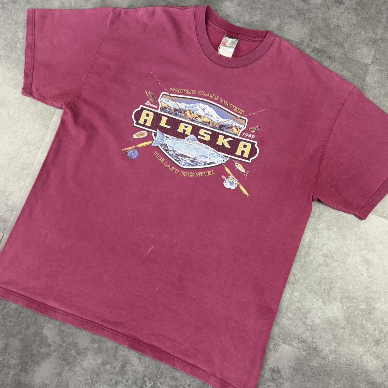 Hanes Beefy Alaska 2000s fishing graphic print T shirt
