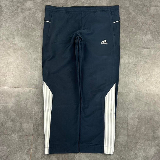 Adidas 2000s baggy vintage sportswear adjustable 2006 track pants
