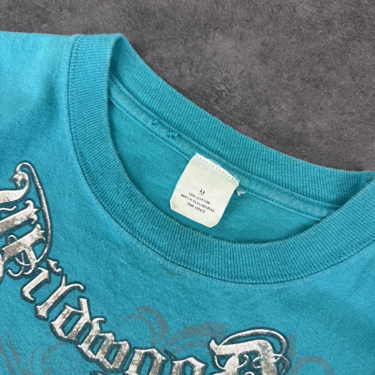 Grunge 2000s streetwear skull logo graphic T shirt