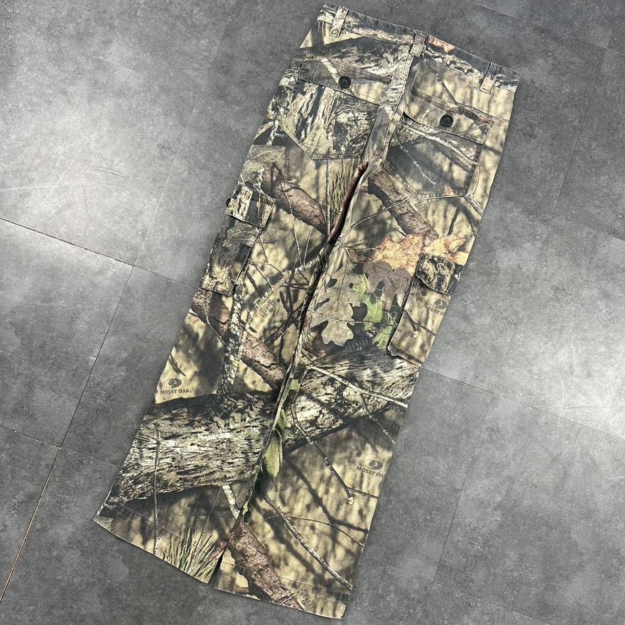 Walls outdoor Mossy oak camo real tree foliage 2000s dungaree workwear cargo trousers