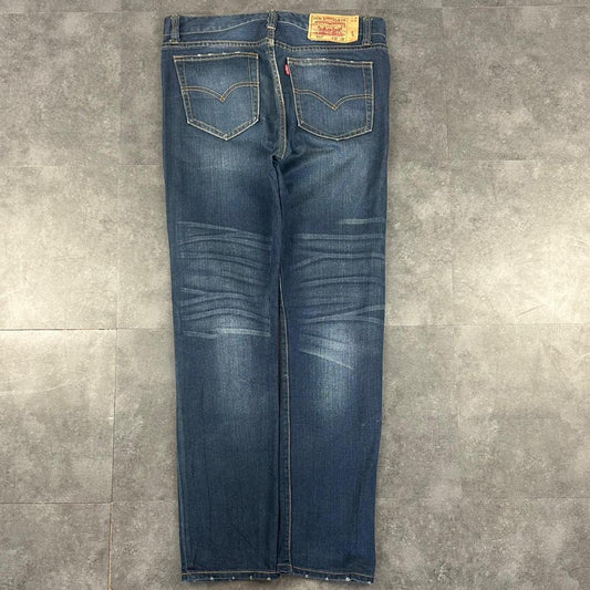 Levi’s 501 straight relaxed fit baggy jeans