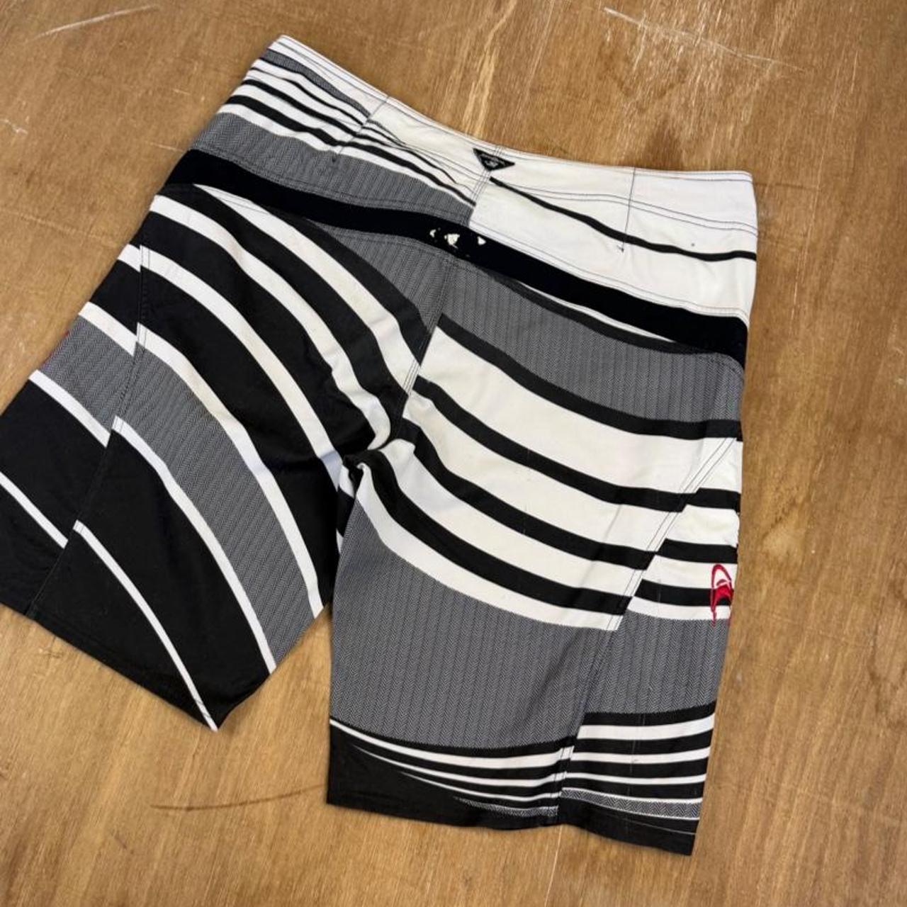 O’Neill surfwear Y2K swim shorts