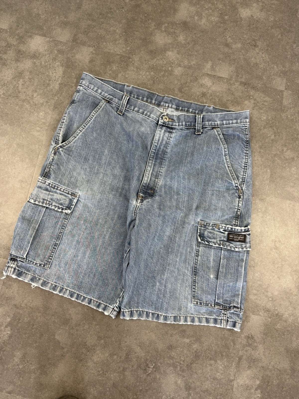 Wrangler Dungaree Vintage Baggy Carpenter 90s Y2K Denim Jorts Shorts Workwear 38