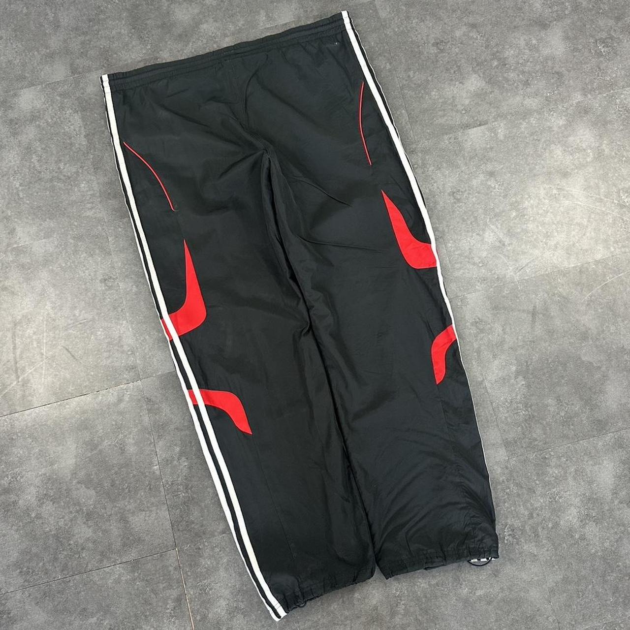Adidas 2000s baggy vintage sportswear adjustable track pants