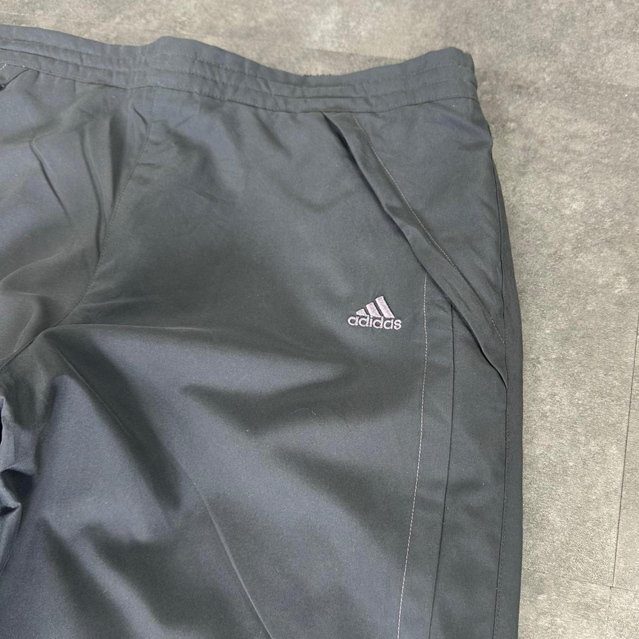 Adidas 2000s track vintage sports pants