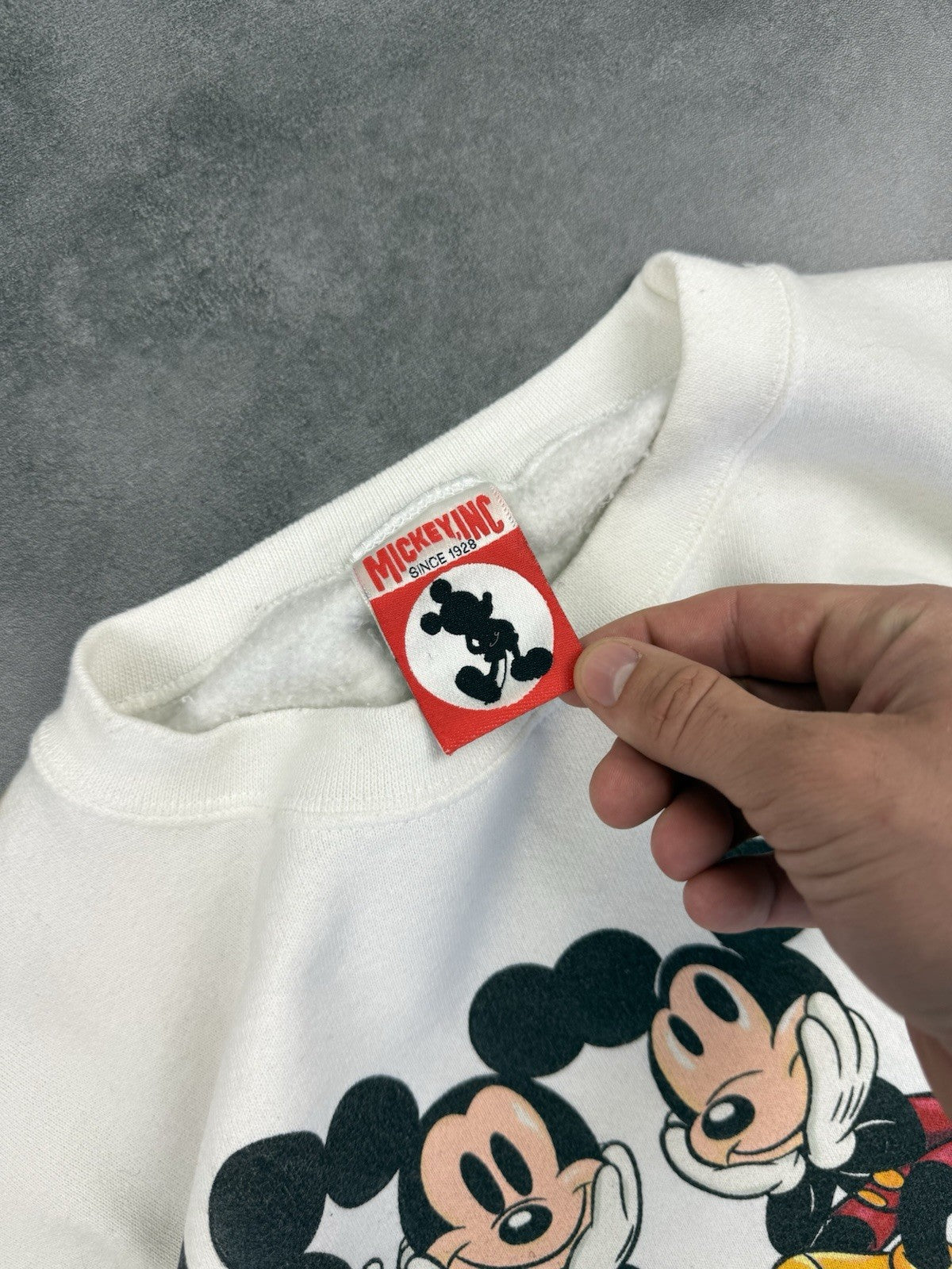 Vintage Disney Mickey Inc Mickey Jumper Sweatshirt Made In Usa Size XL White