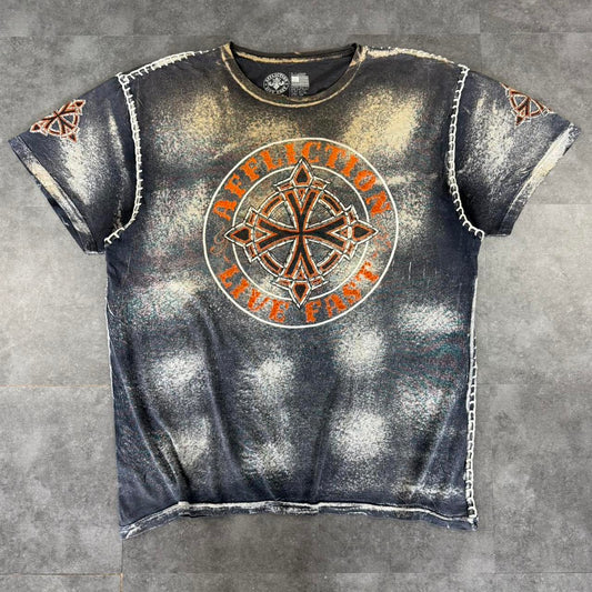 Affliction live fast 2000s gothic grunge design graphic T shirt