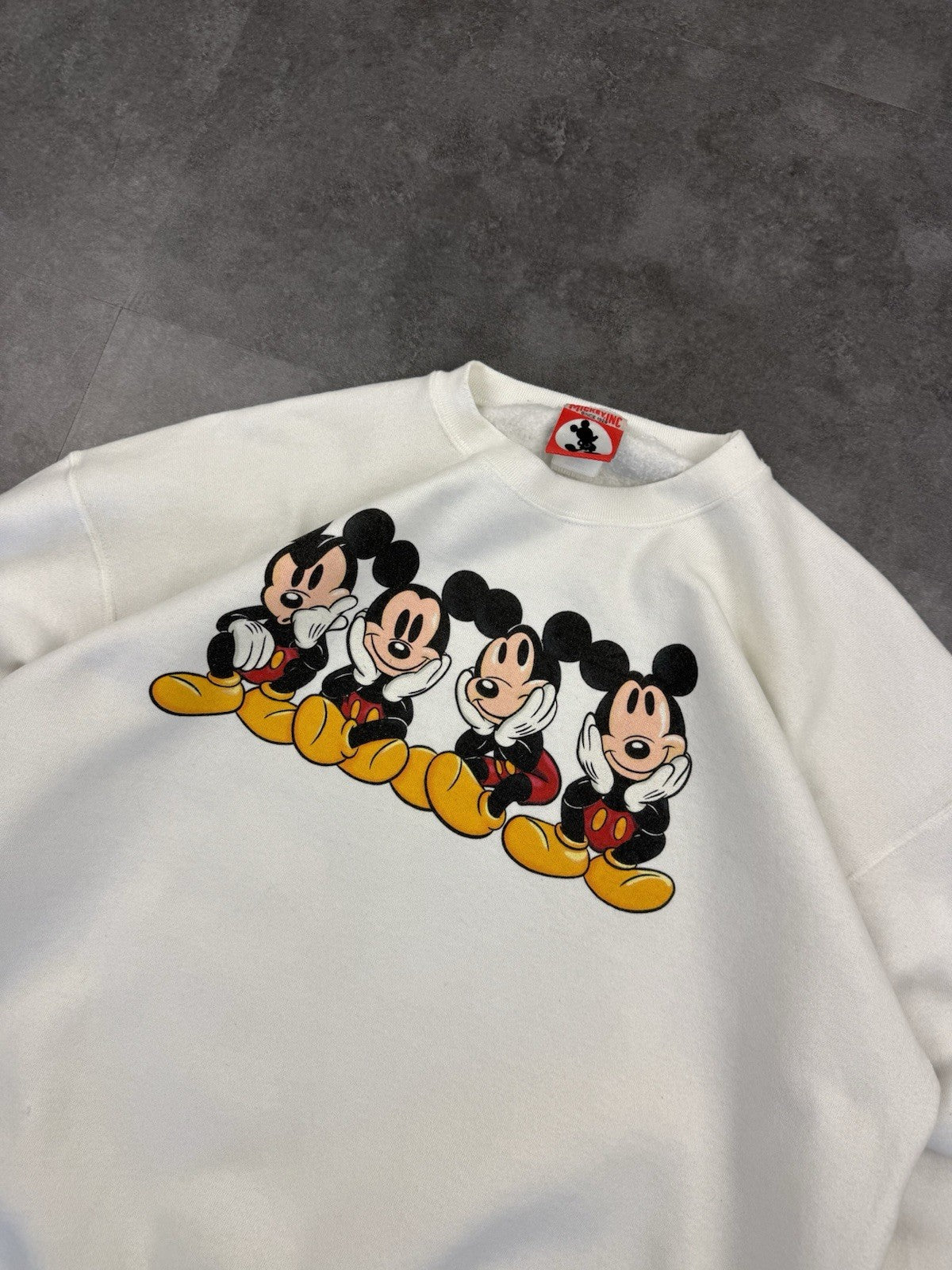 Vintage Disney Mickey Inc Mickey Jumper Sweatshirt Made In Usa Size XL White