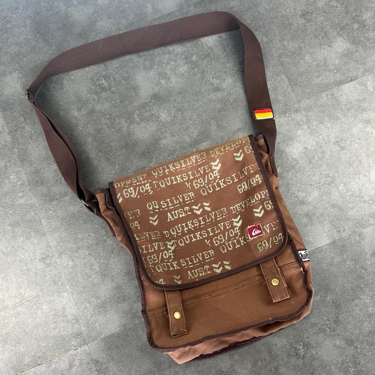 Quiksilver 2000s messenger bag