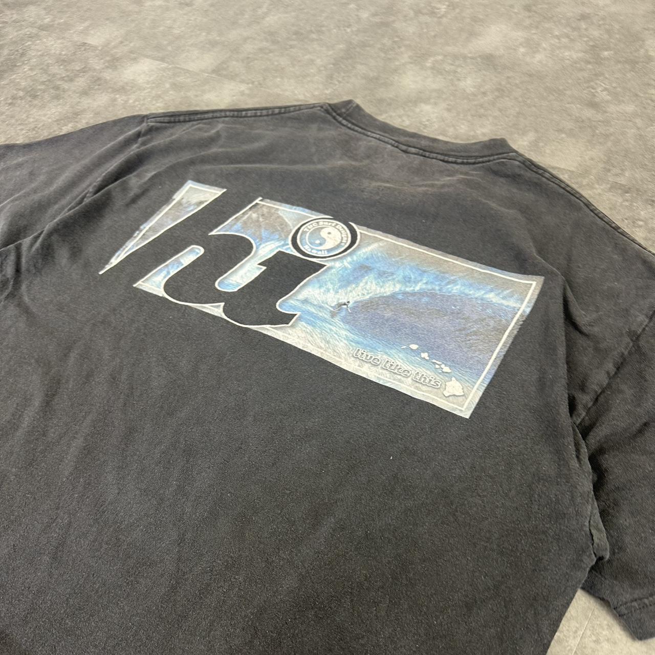 T&C Surfwear 90s printed graphic logo shirt