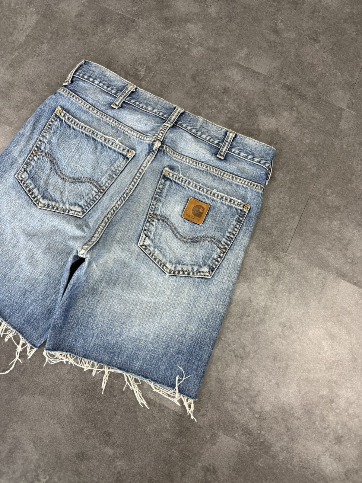 Carhartt Y2K Carpenter Jean Shorts Jorts Vintage Denim 30W Mens Workwear 90s