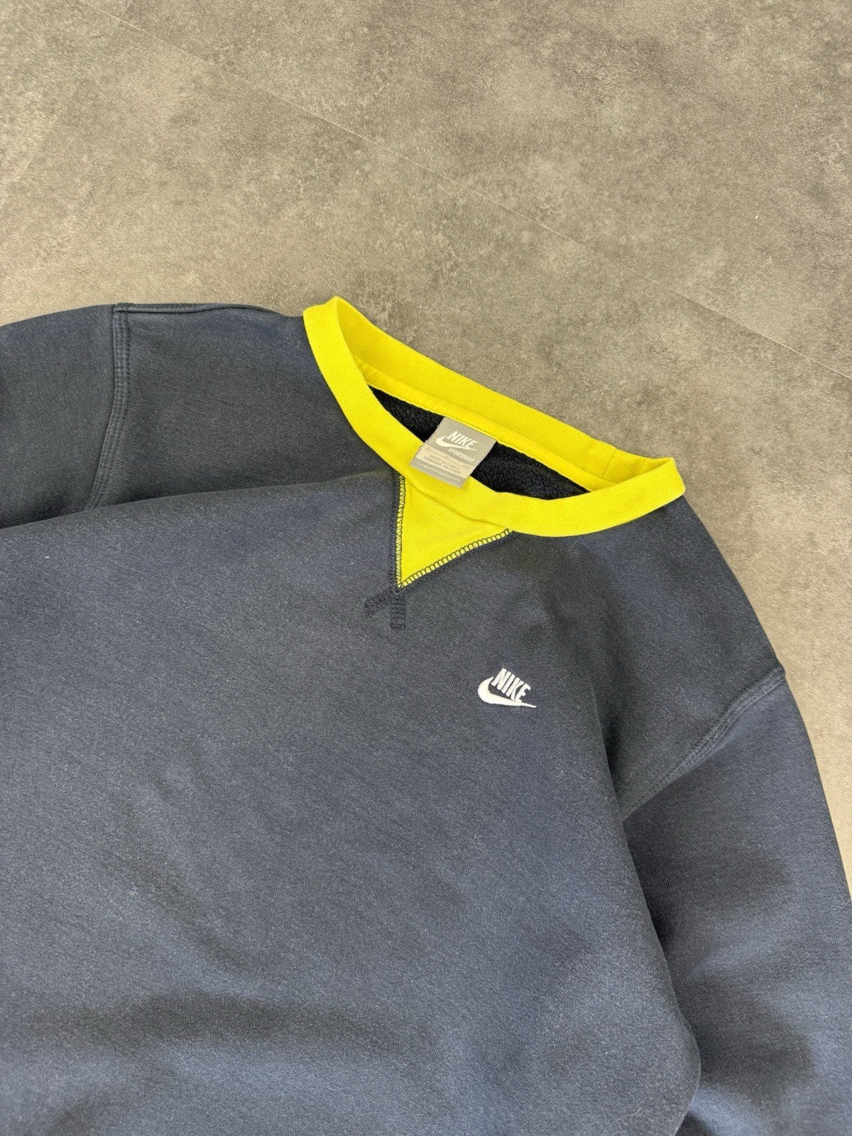 Vintage 2000s Nike Tick Sweatshirt Navy Blue & Yellow Pullover Retro Y2k Size S