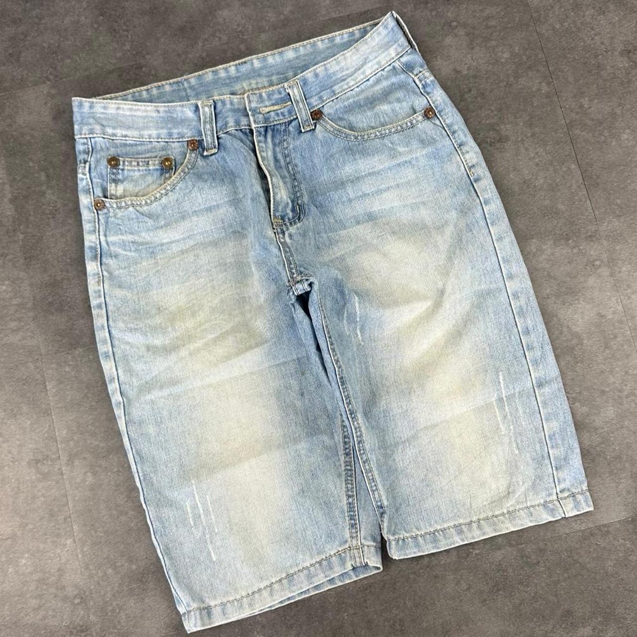 Levi’s 2000s Vintage Baggy HipHop Y2k embroidered Jorts