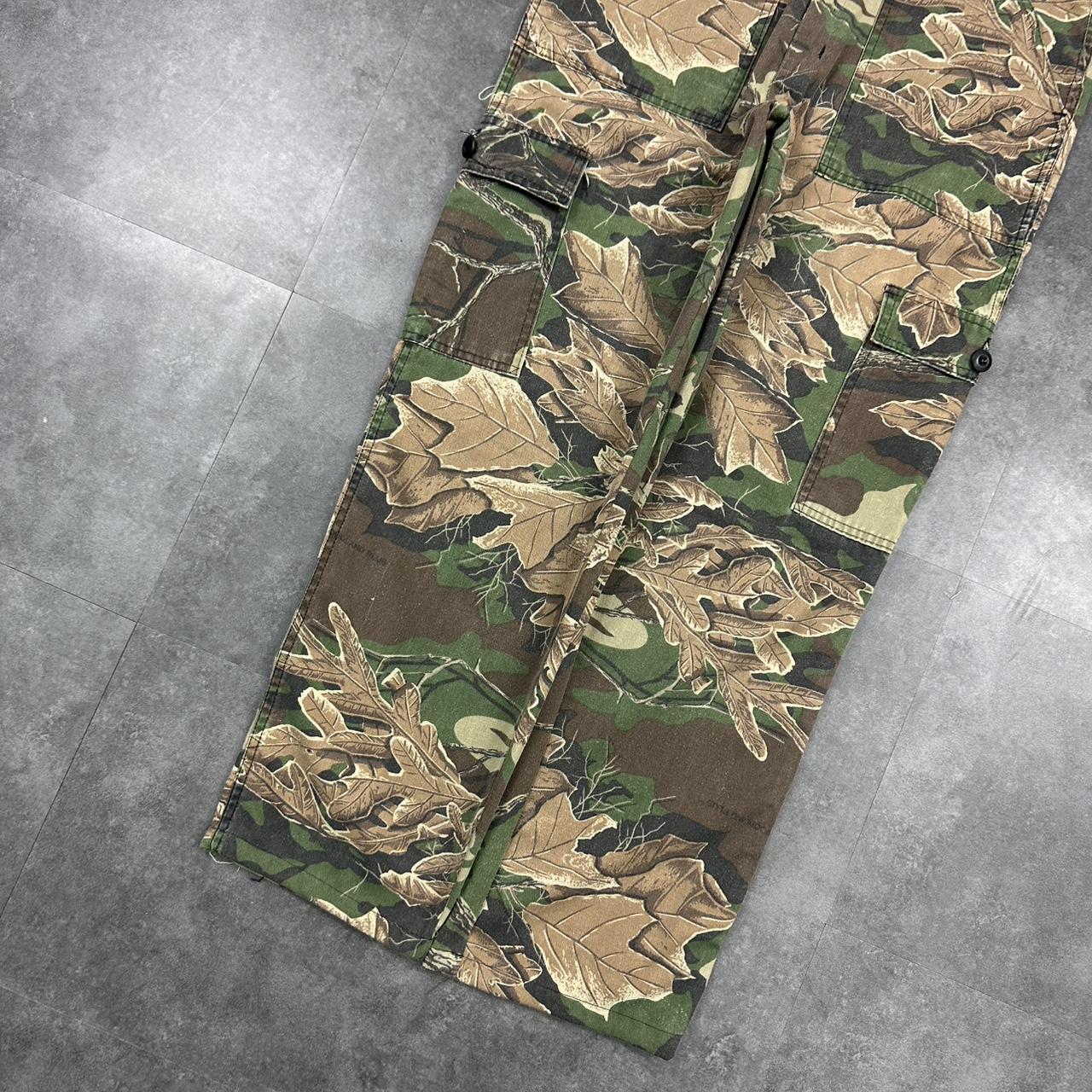 Realtree camo Mossy oak 2000s dungaree workwear cargo trousers