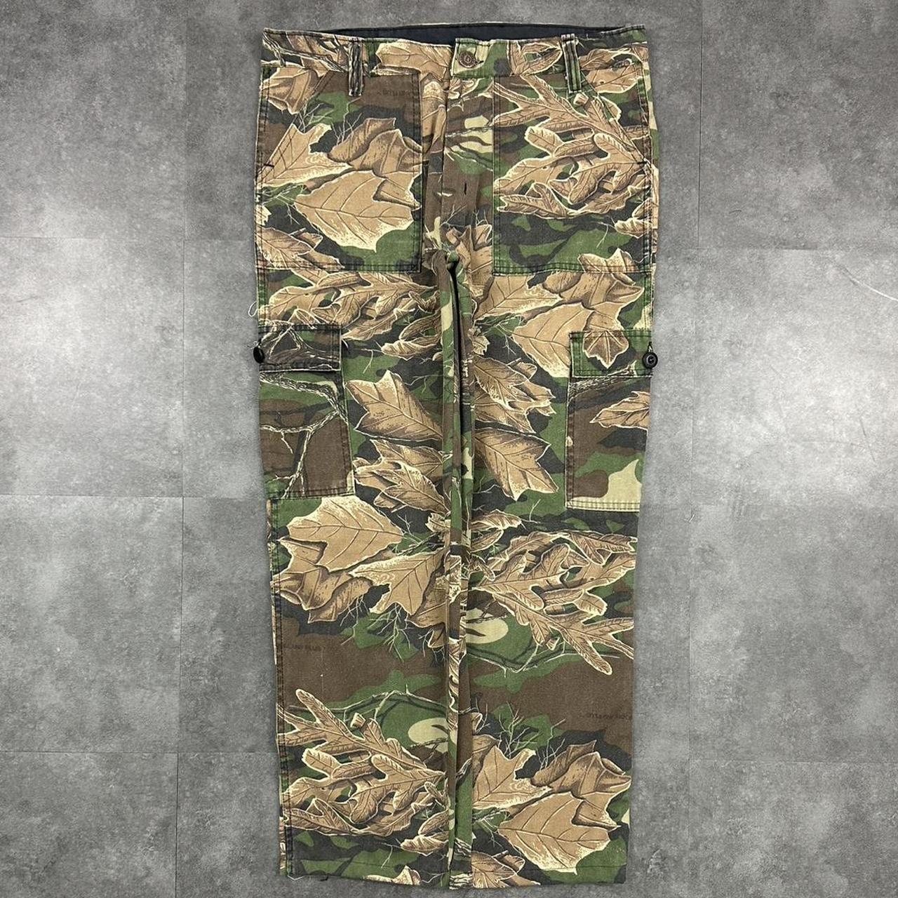 Realtree camo Mossy oak 2000s dungaree workwear cargo trousers