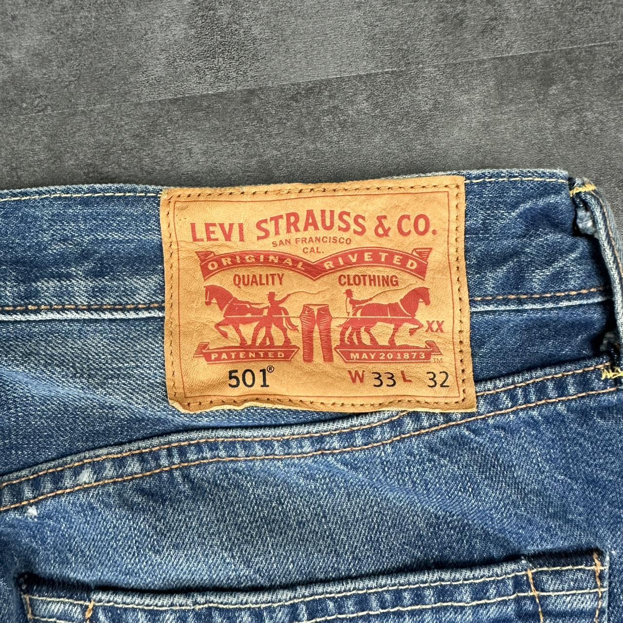 Levi’s 501 straight relaxed fit baggy jeans