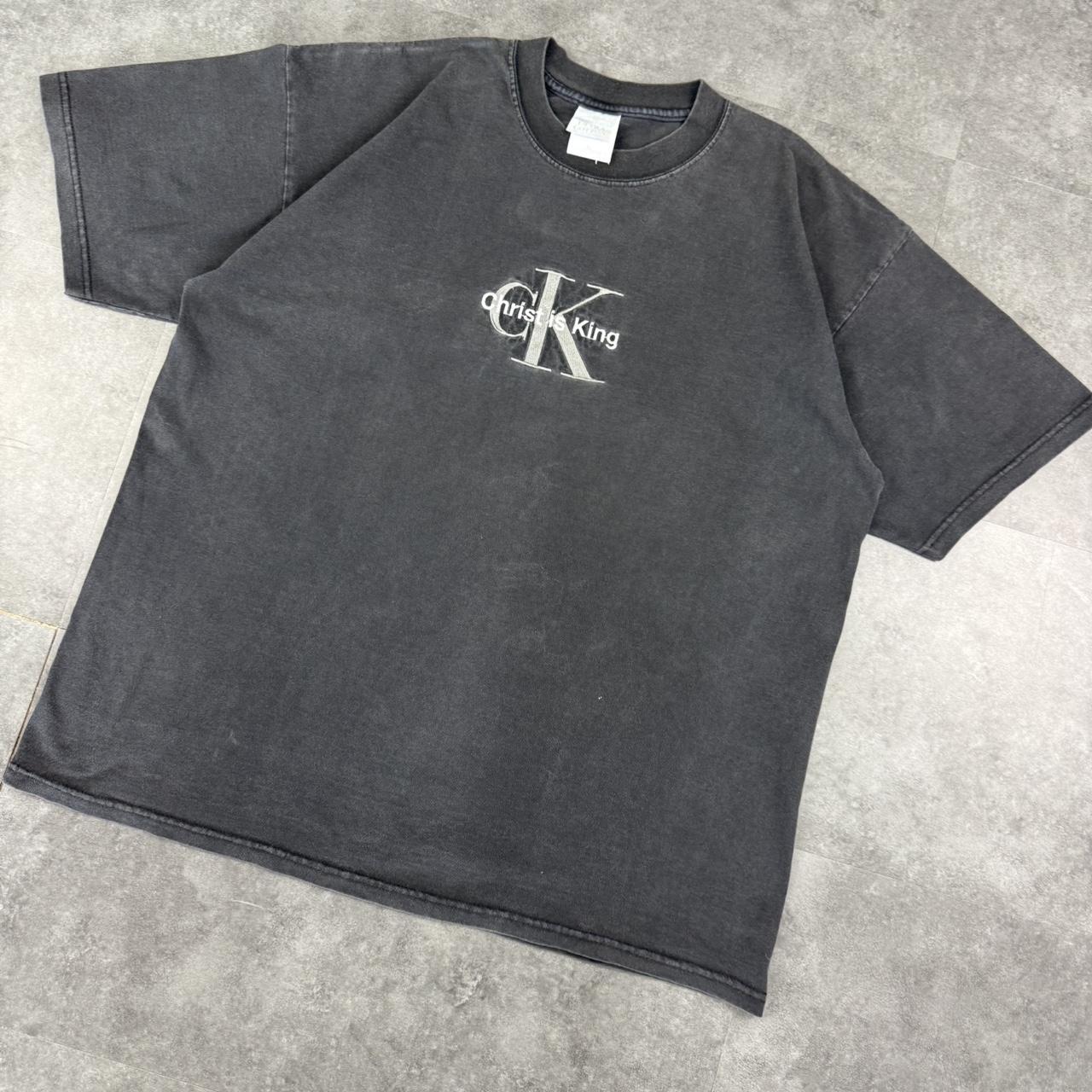 Gildan 90s Y2K CK Christ is king embroidered graphic logo shirt