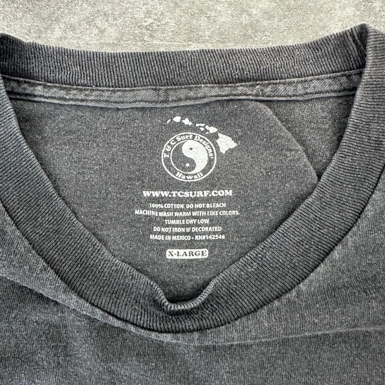 T&C Surfwear 90s printed graphic logo shirt