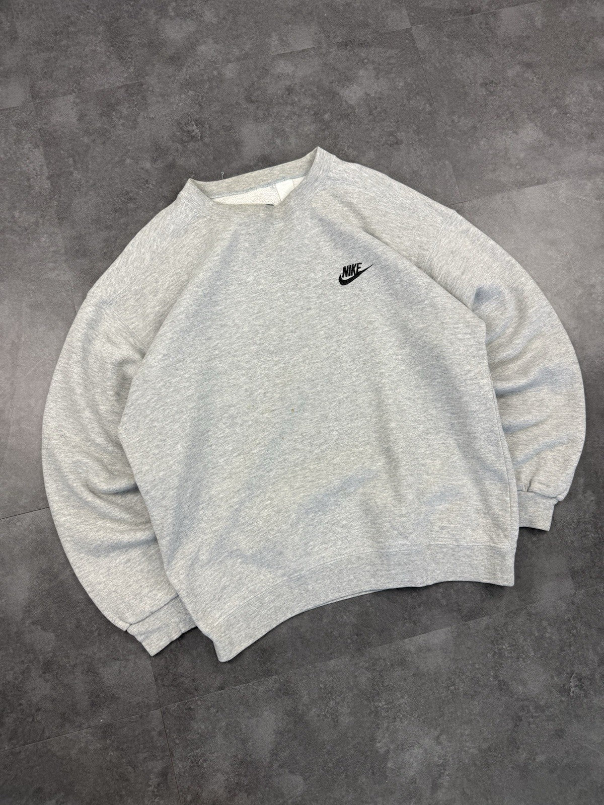 Vintage Nike Sweatshirt Embroidered Logo Grey Tab Y2k 90s Size M