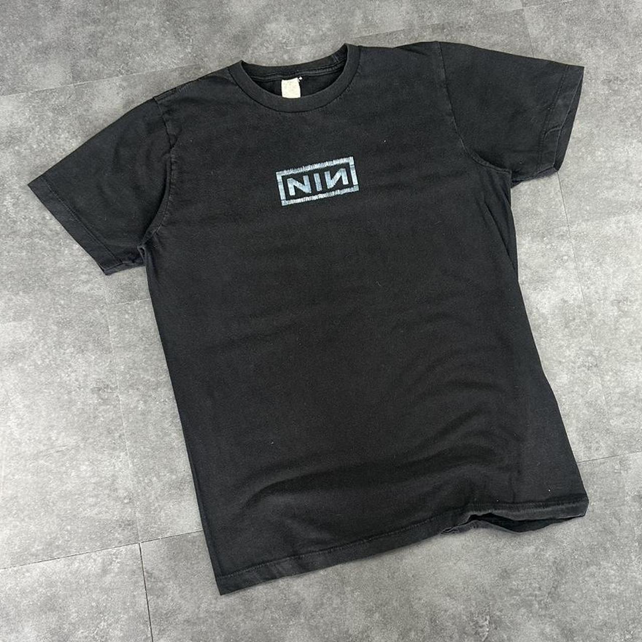 Nine Inch Nails Tour 2000s logo Print Logo graphic T shirt