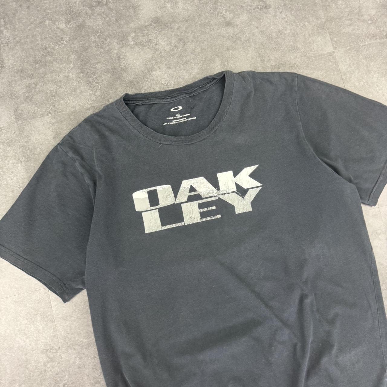 Oakley 2000s Y2K logo print graphic T shirt