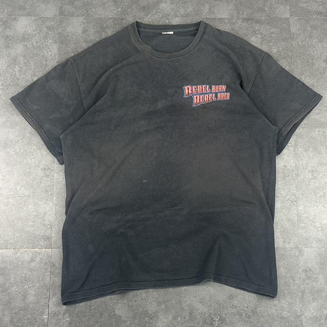 Rebel Born Rebel Bred 2000s Skate Print graphic logo Skull T shirt