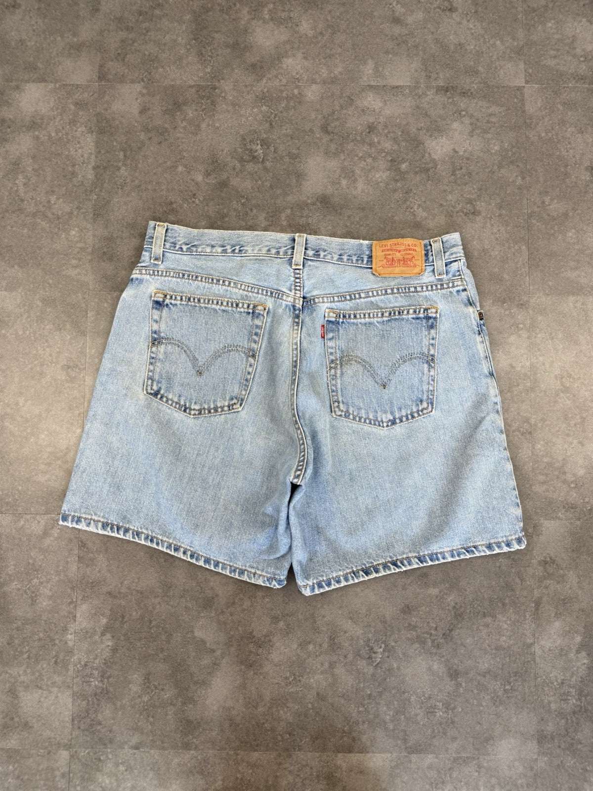 Levi's 550 Vintage Baggy Jorts 90s Y2K Denim Jeans Shorts Skater Workwear 34W