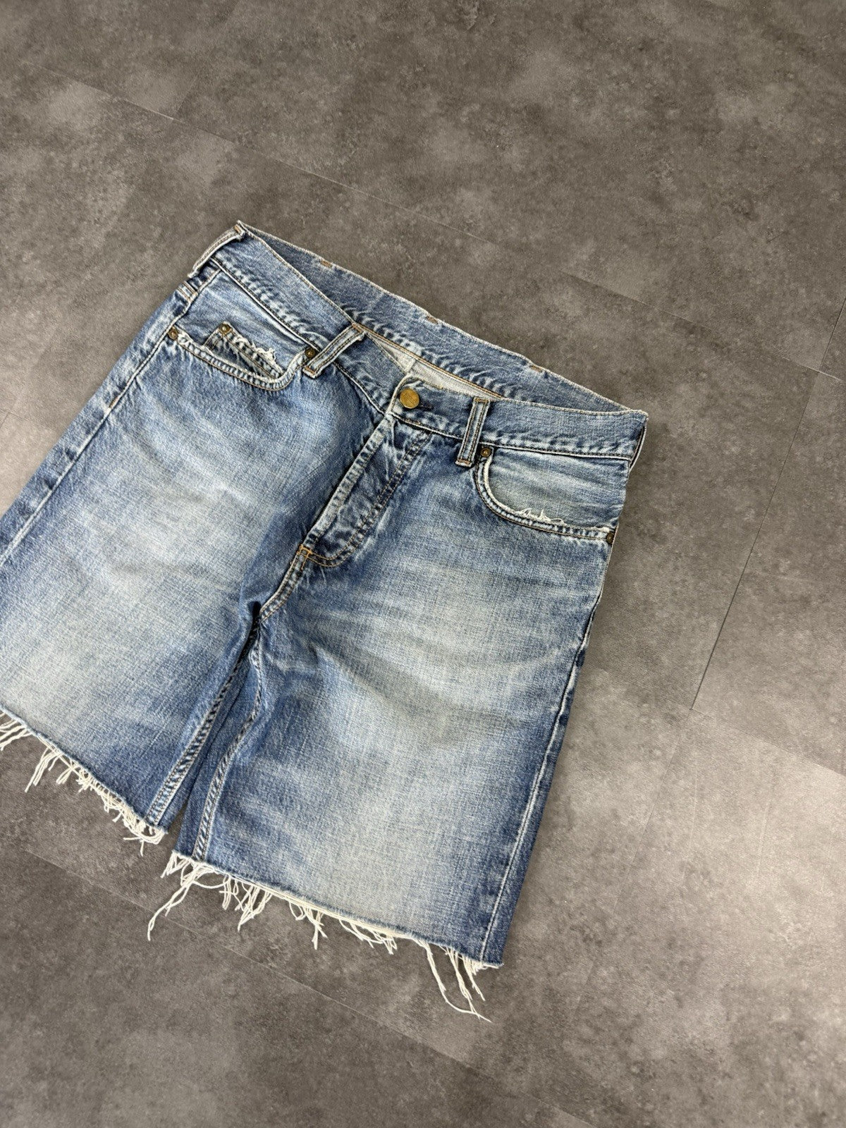 Carhartt Y2K Carpenter Jean Shorts Jorts Vintage Denim 30W Mens Workwear 90s