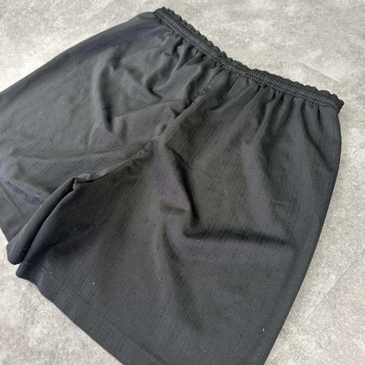 Umbro 2000s baggy vintage sportswear track basketball short