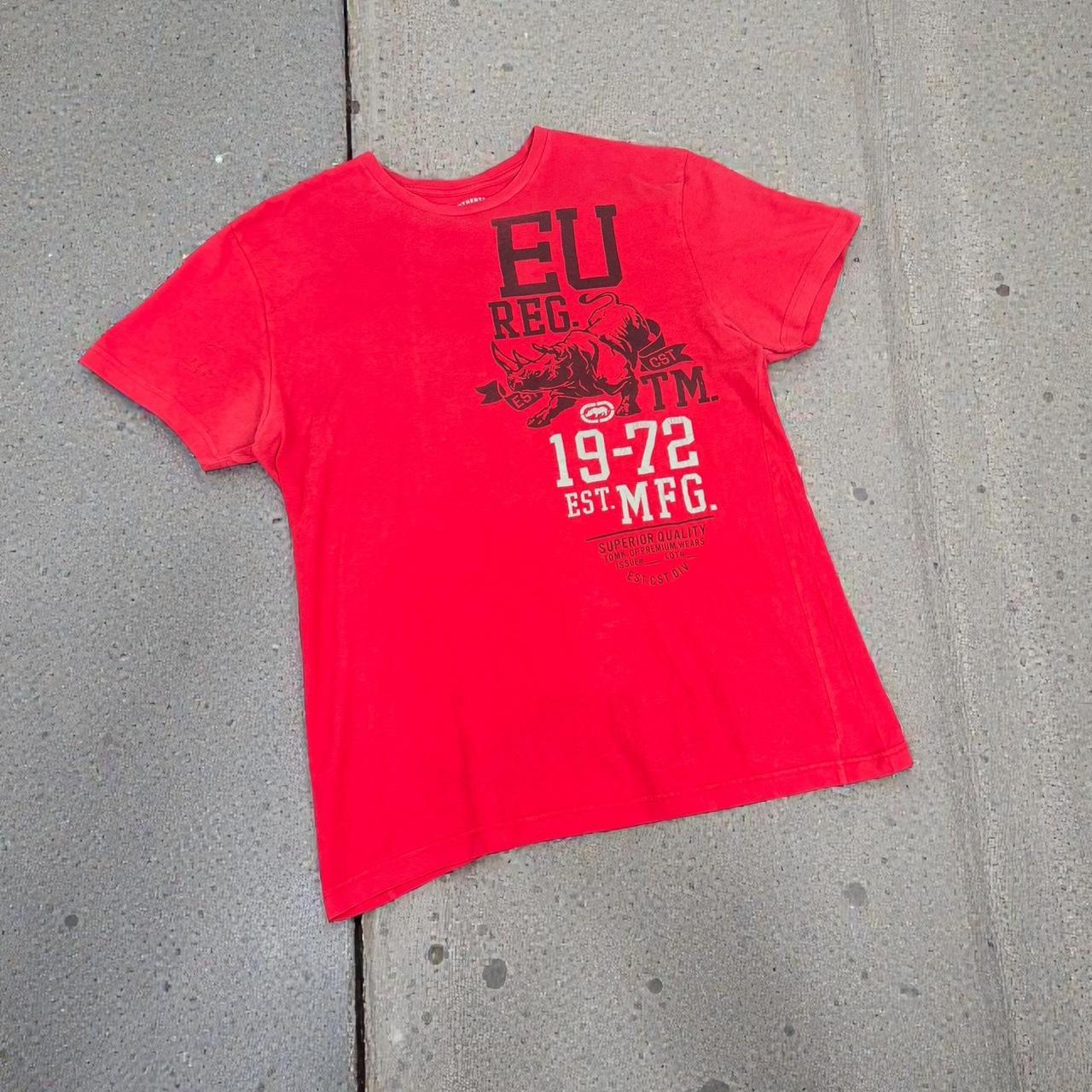 Ecko unltd Vintage Y2K hip hop grunge T Shirt