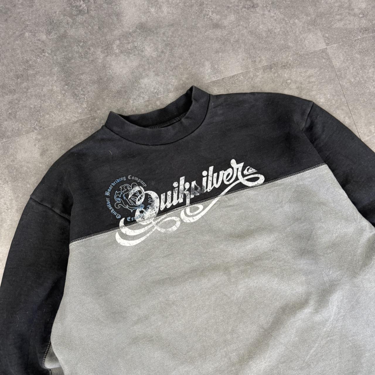 Vintage 2000s Quiksilver Spellout print surfwear Surfer Sweatshirt