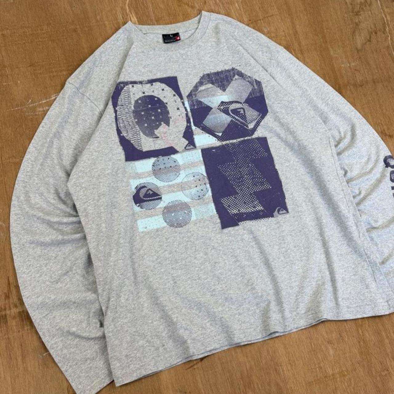 Quiksilver Surfwear grey and purple Y2K long sleeve shirt