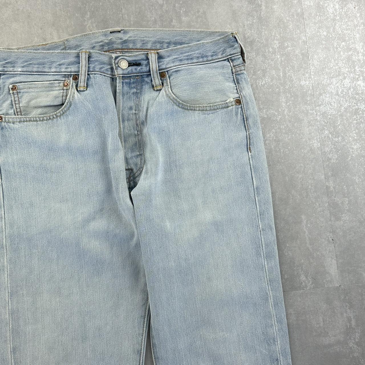 Levi’s 501 90s carpenter baggy Jorts