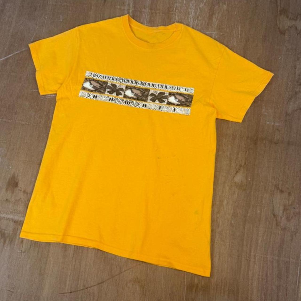 Hawaii Vintage Y2K Surfwear T-Shirt