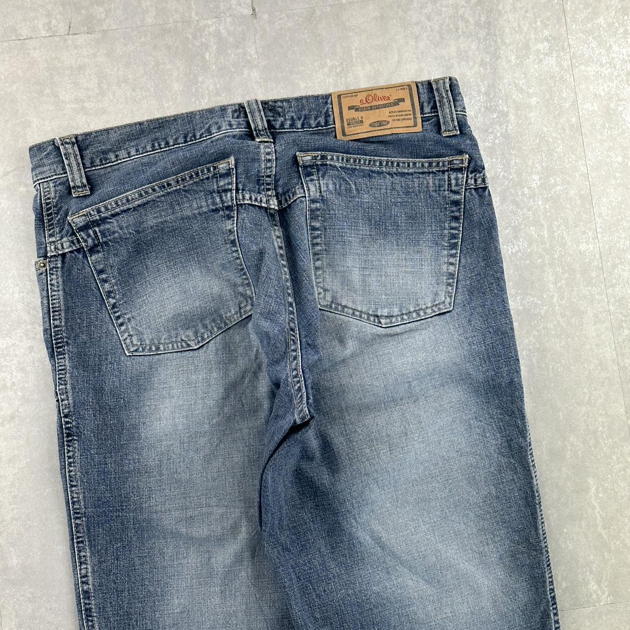 Japanese style 2000s spellout carpenter fit skate cargo jorts