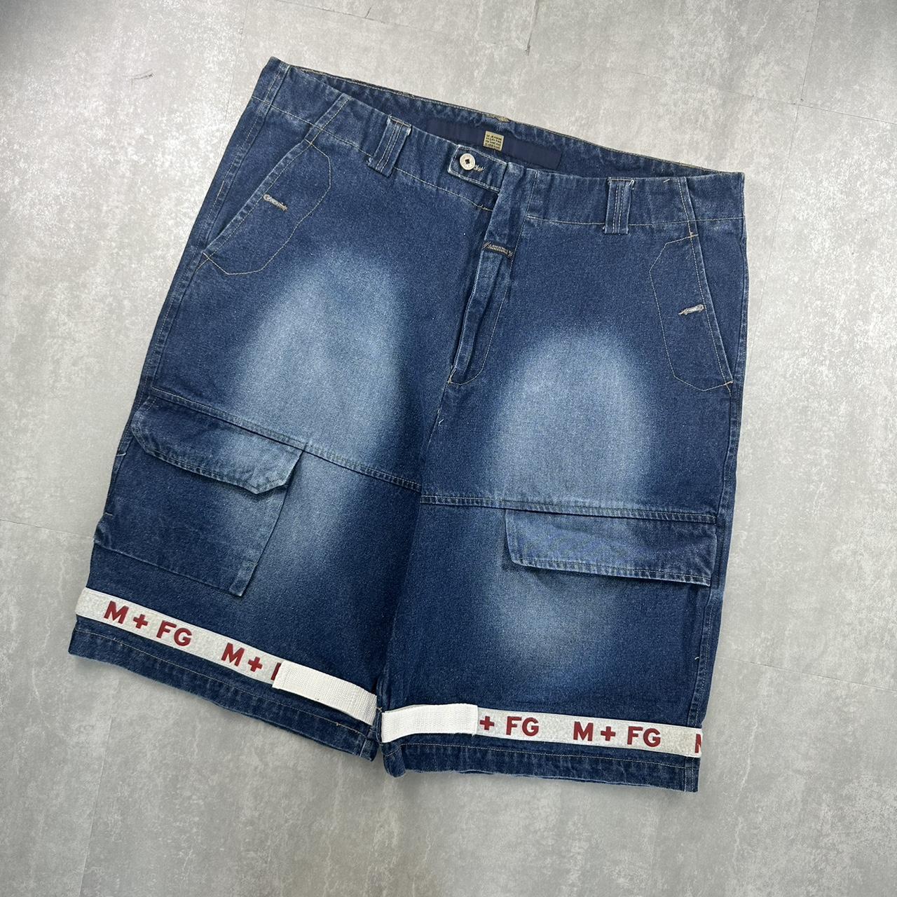 M + FG Japanese style 2000s spellout carpenter style jorts