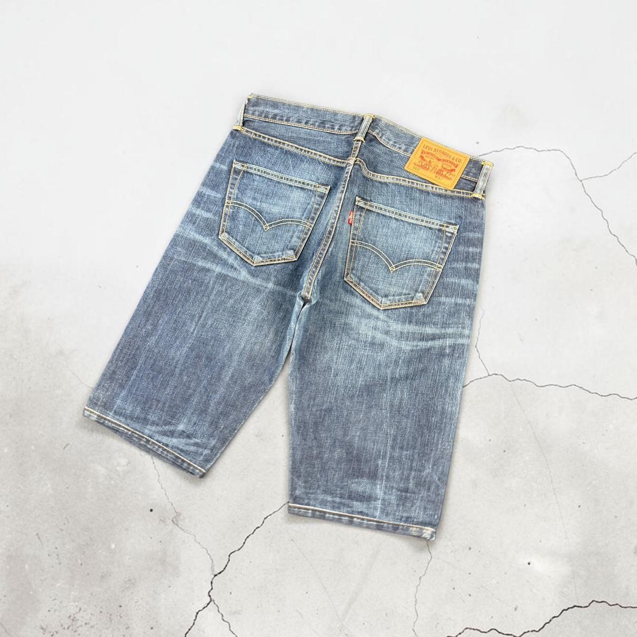 Levi’s 501 2000s relaxed denim jorts shorts