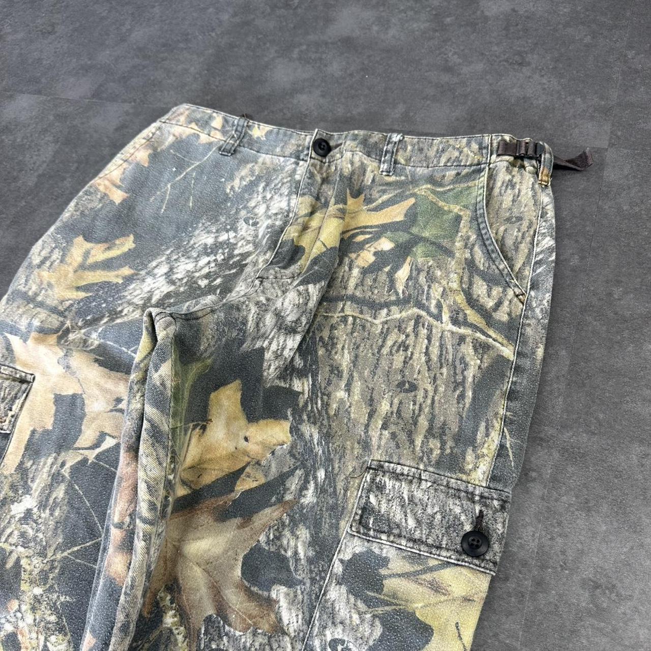 Realtree camo Mossy oak 2000s dungaree workwear cargo trousers