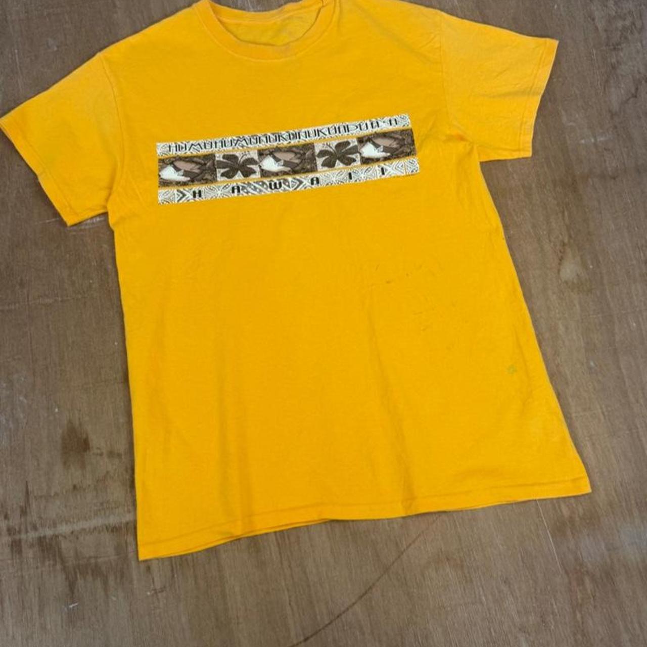 Hawaii Vintage Y2K Surfwear T-Shirt