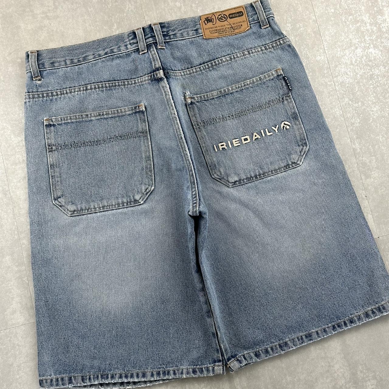 Irie daily Japanese style 2000s spellout carpenter style skate jorts