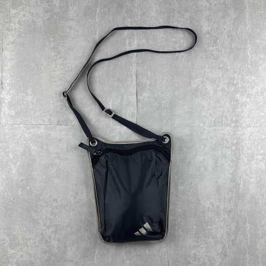 2001 adidas 2000s small items shoulder bag