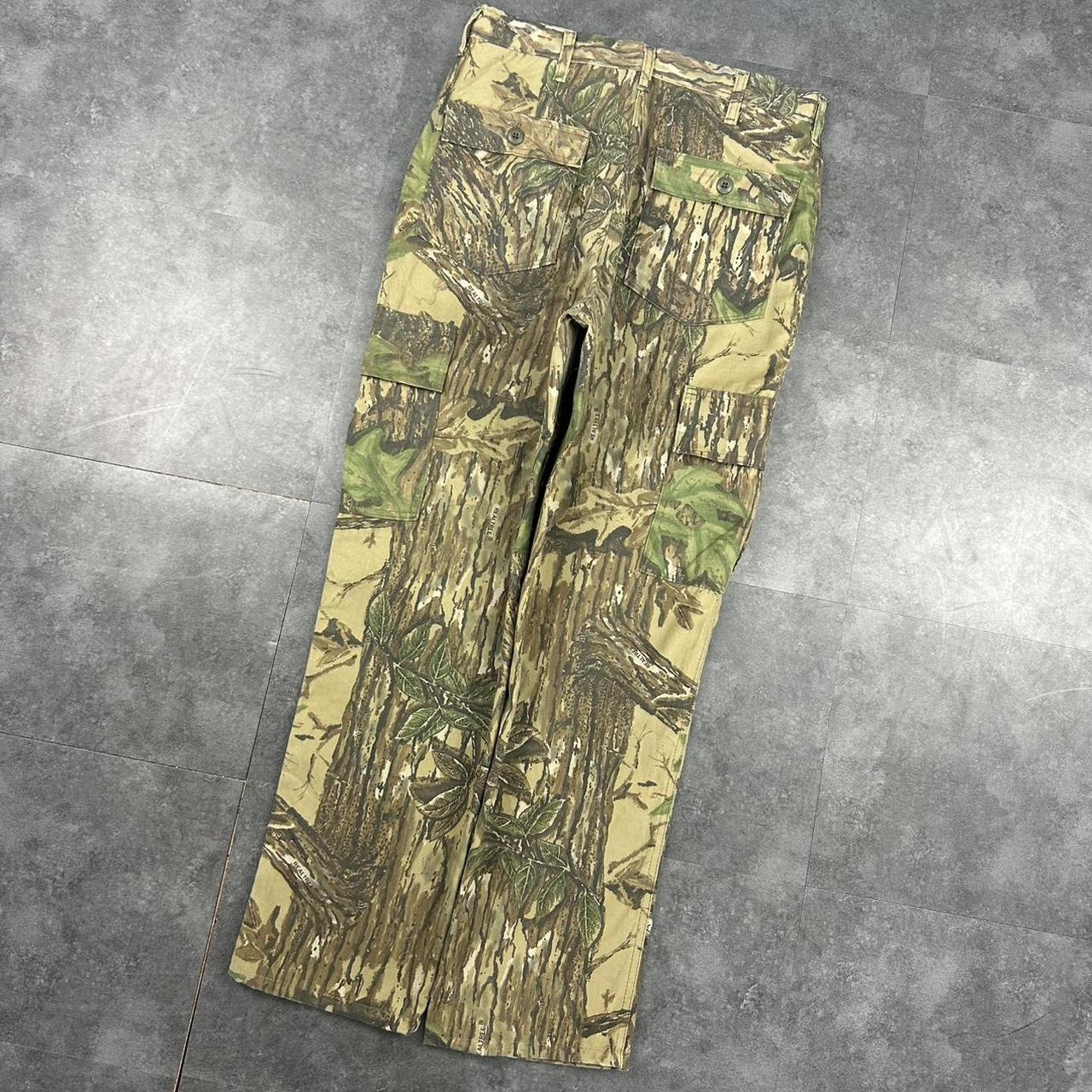 Mossy oak camo real tree foliage 2000s dungaree workwear cargo trousers