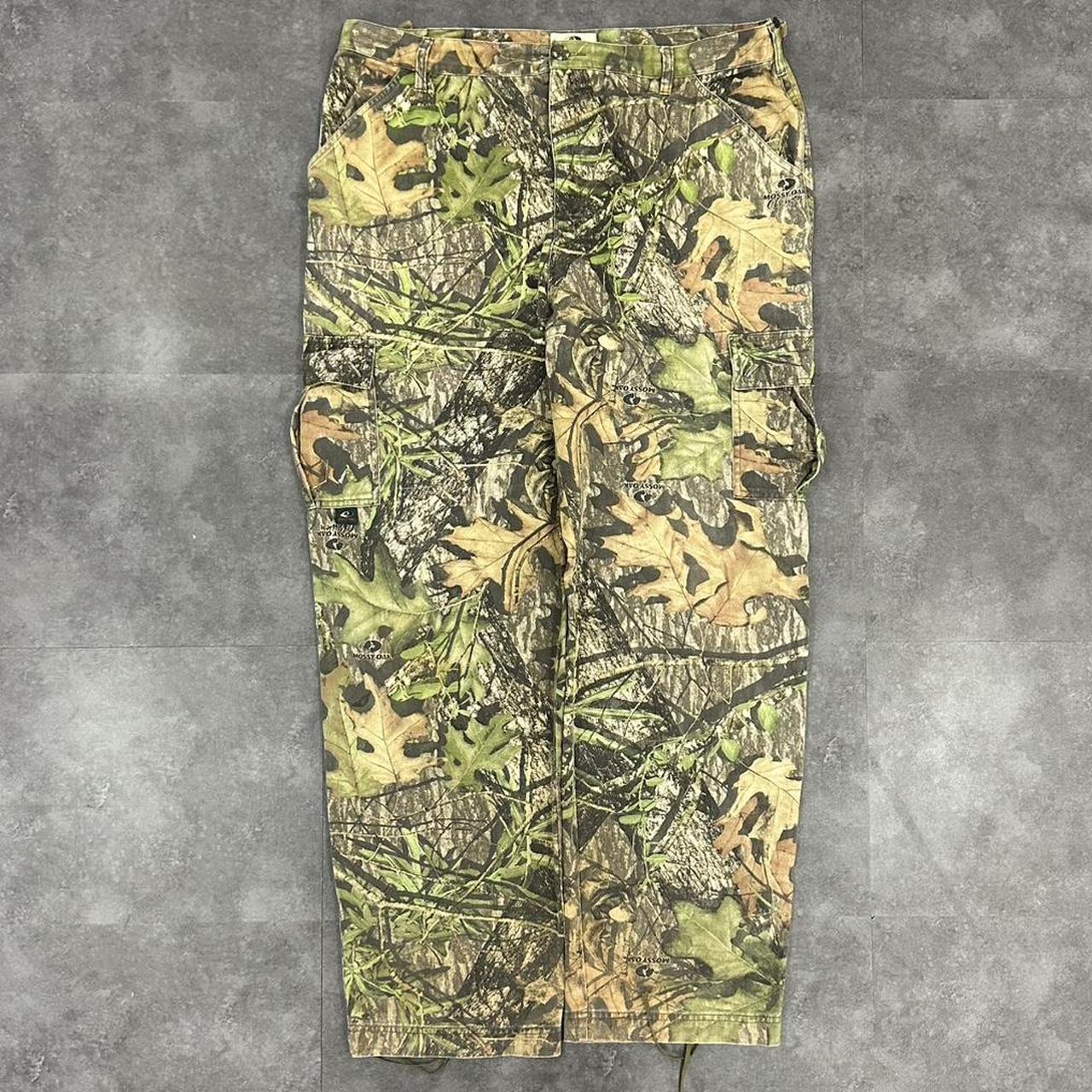 Realtree camo Mossy oak 2000s dungaree workwear cargo trousers