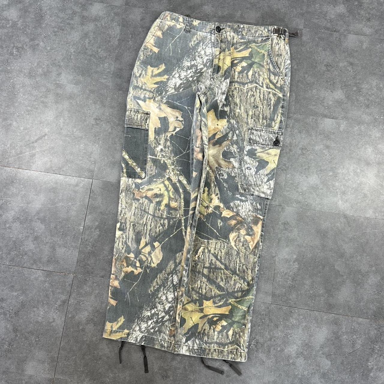 Realtree camo Mossy oak 2000s dungaree workwear cargo trousers