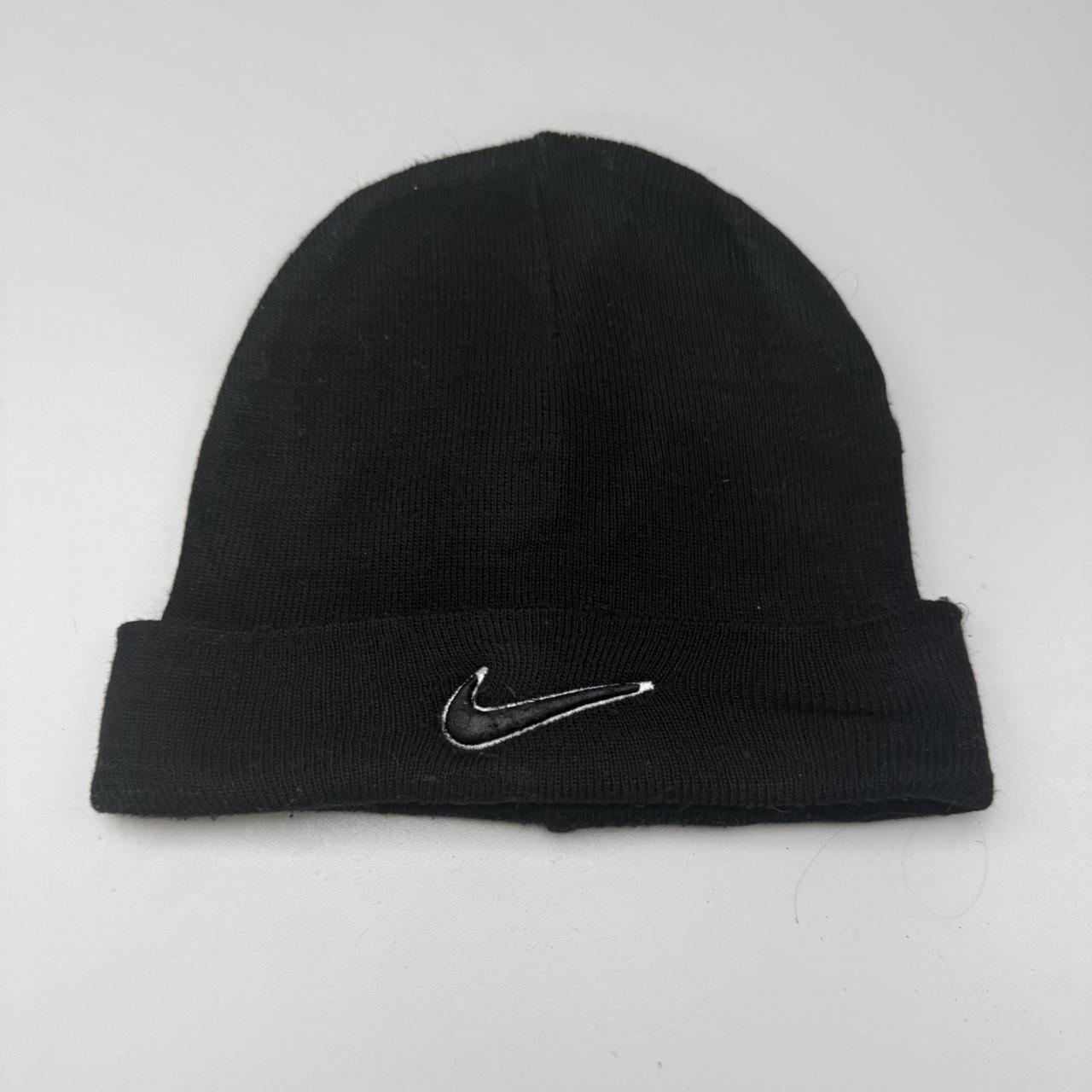Nike 2000s vintage skateboarding embroidered logo beanie hat