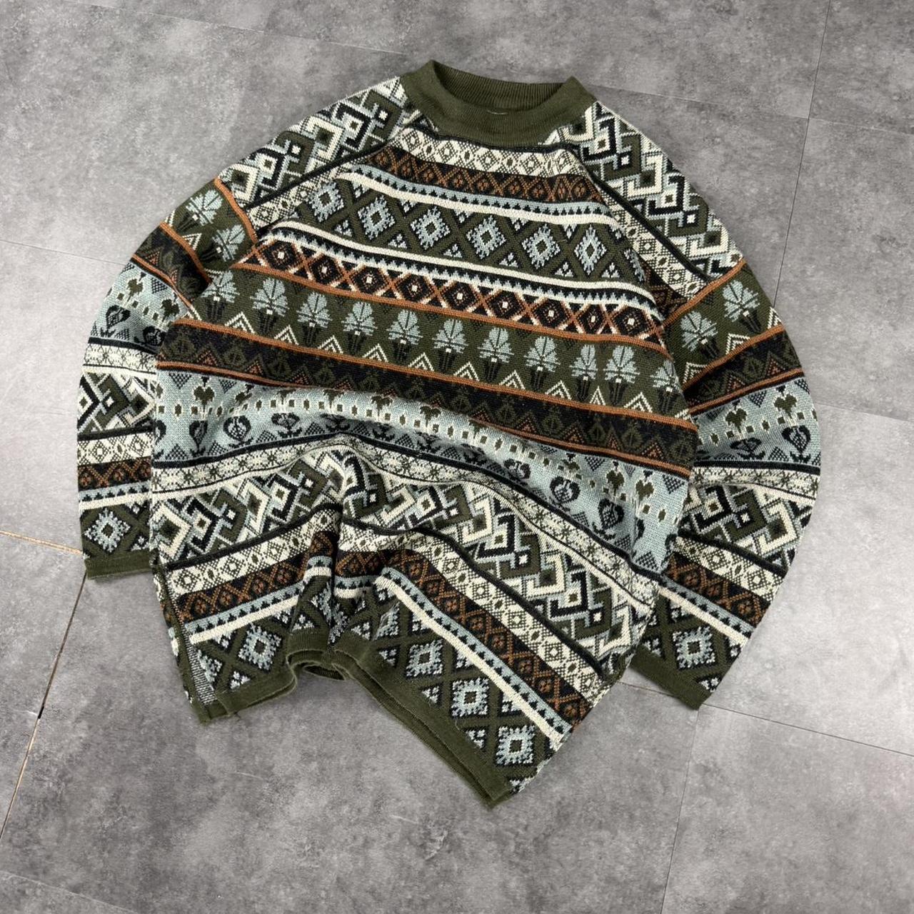 City limit 90s chunky knit made in Australia Aztec print jumper